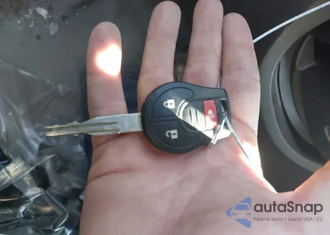 2013 Nissan Rogue S z USA, uszkodzony, nr VIN JN8AS5MT0DW004122